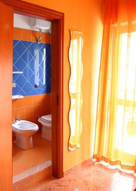 Bed and Breakfast I Colori Dell'Arcobaleno à Santo Stefano di Camastra Extérieur photo